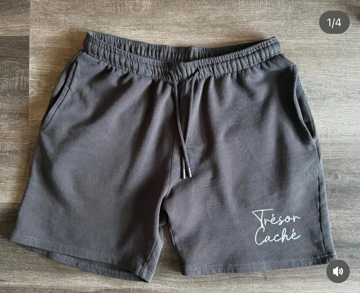 Trésor Caché sweat shorts
