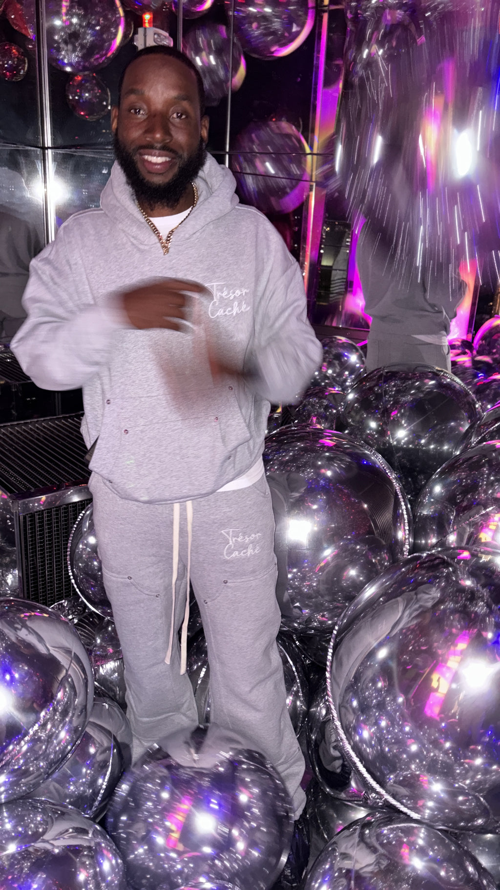 Carpenter sweatsuit